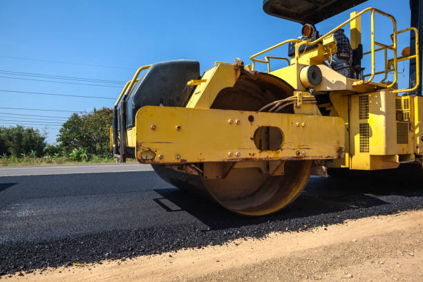 Best Interlocking Driveway Pavers  in Miami Heights, OH
